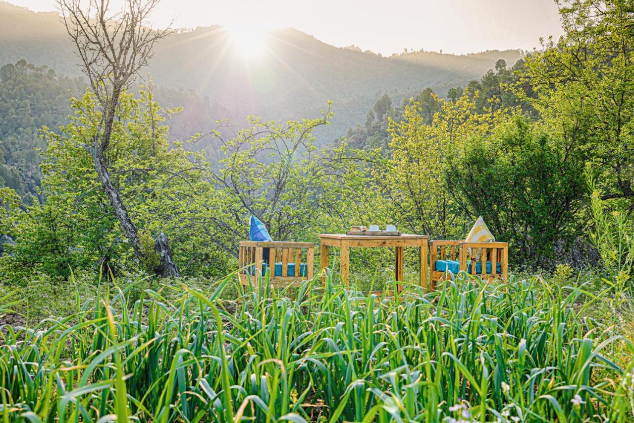 Saffronstays El Sueno, Mukteshwar -Villa Serving Pahadi Meals Esterno foto